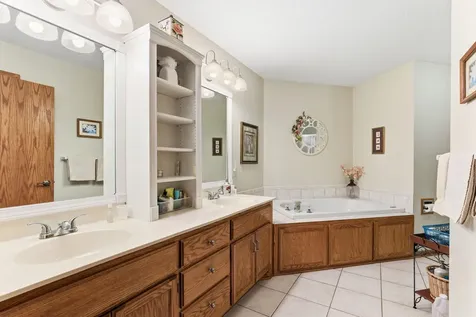 8813 Stonebrooke Court Woodbury MN 55125