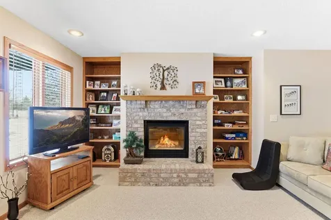 8813 Stonebrooke Court Woodbury MN 55125