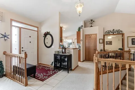 8813 Stonebrooke Court Woodbury MN 55125