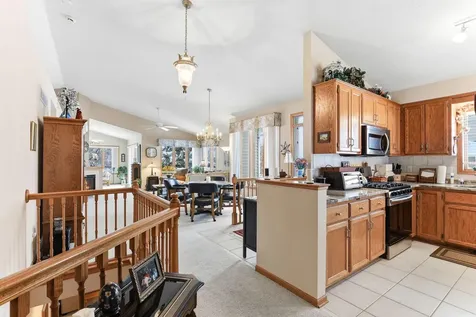 8813 Stonebrooke Court Woodbury MN 55125