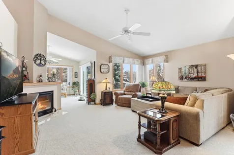 8813 Stonebrooke Court Woodbury MN 55125