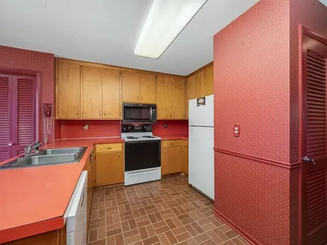 3900 County Road 44 Mound MN 55364