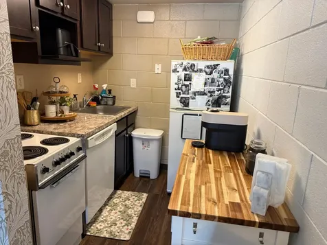 120 8th Street N Fargo ND 58102