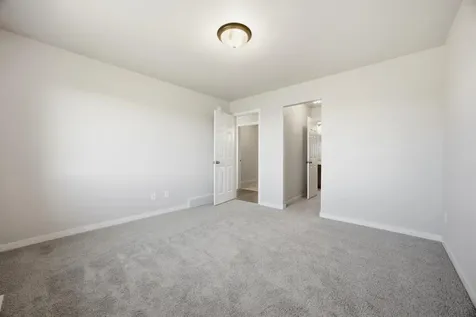 6713 Samuel Drive Horace ND 58047
