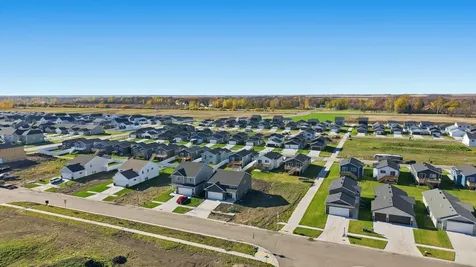 6713 Samuel Drive Horace ND 58047