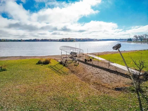9225 Lake Boulevard Chisago City MN 55013