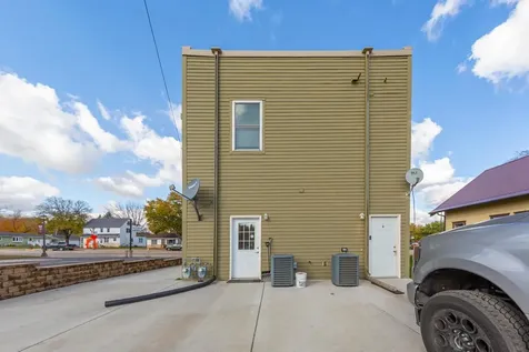 305 Main Street Henderson MN 56044