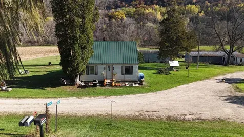 44467 Dakota Valley Drive Dakota MN 55925
