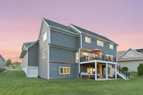 2880 Fairway Drive Chaska MN 55318