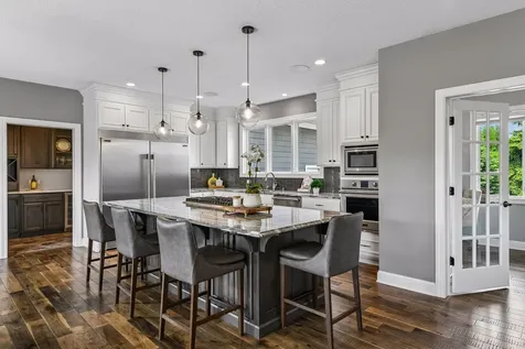 2880 Fairway Drive Chaska MN 55318