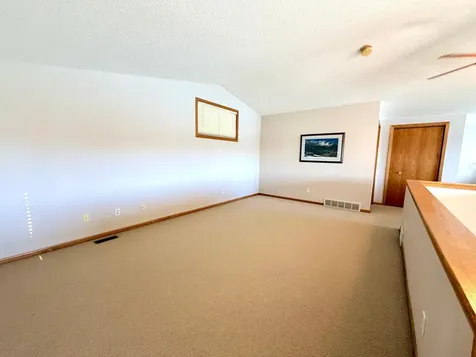 6 Edgewater Road Slayton MN 56172