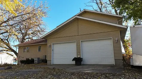 6 Edgewater Road Slayton MN 56172