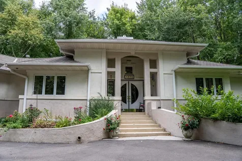 5870 Blackberry Bridge Path Inver Grove Heights MN 55076