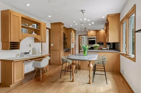 8817 Westmoreland Lane Saint Louis Park MN 55426