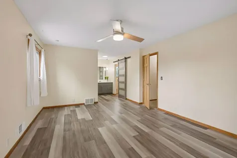 8817 Westmoreland Lane Saint Louis Park MN 55426