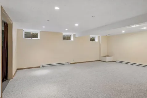 8817 Westmoreland Lane Saint Louis Park MN 55426