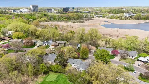 8817 Westmoreland Lane Saint Louis Park MN 55426