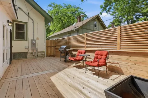 2331 Arthur Street NE Minneapolis MN 55418