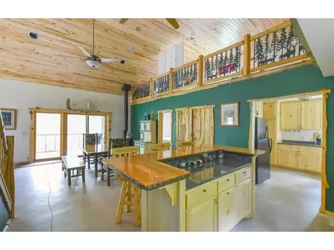 4926 Iroquois Loop Motley MN 56466
