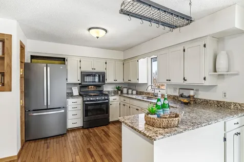3301 Edgemere Avenue Saint Anthony MN 55418