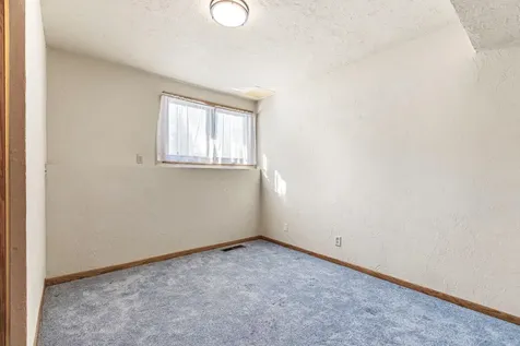 3301 Edgemere Avenue Saint Anthony MN 55418