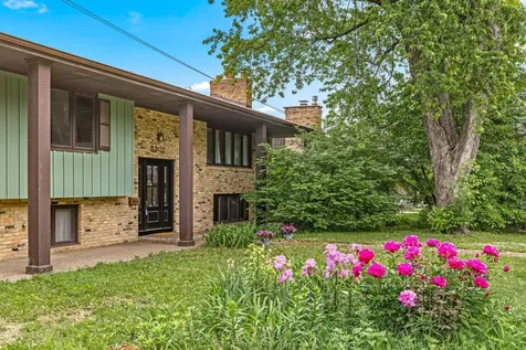 3301 Edgemere Avenue Saint Anthony MN 55418