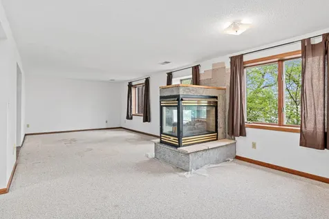 6705 327th Lane NW Princeton MN 55371