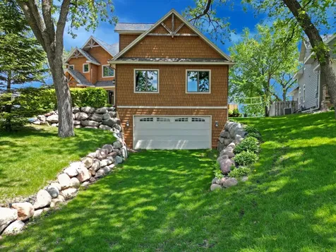 263 Lake Avenue N Spicer MN 56288