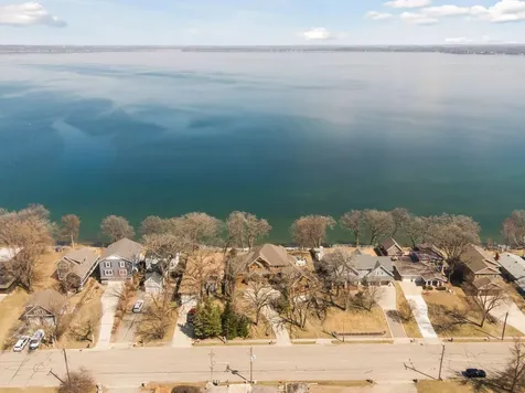 263 Lake Avenue N Spicer MN 56288