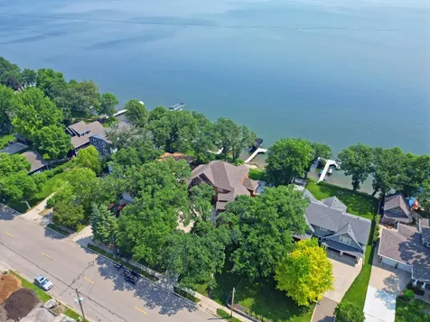 263 Lake Avenue N Spicer MN 56288