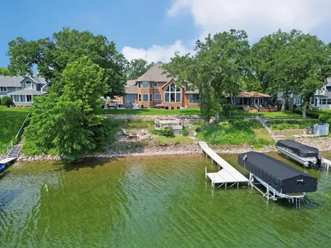 263 Lake Avenue N Spicer MN 56288