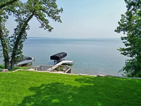263 Lake Avenue N Spicer MN 56288
