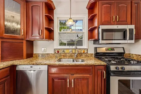5529 Queen Avenue S Minneapolis MN 55410
