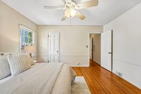 5529 Queen Avenue S Minneapolis MN 55410