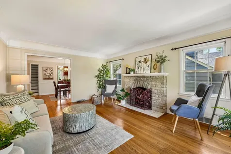 5529 Queen Avenue S Minneapolis MN 55410