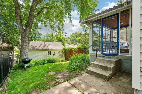 5529 Queen Avenue S Minneapolis MN 55410