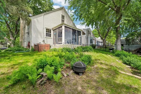 5529 Queen Avenue S Minneapolis MN 55410