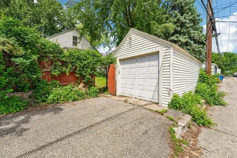 5529 Queen Avenue S Minneapolis MN 55410