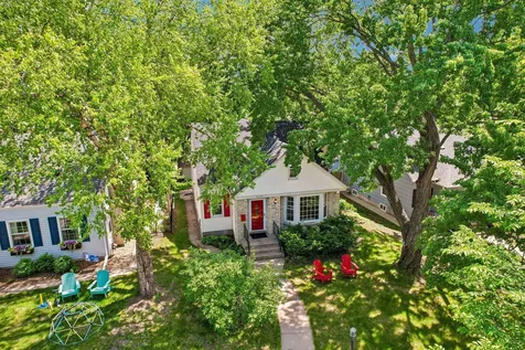 5529 Queen Avenue S Minneapolis MN 55410