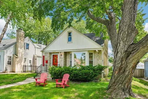 5529 Queen Avenue S Minneapolis MN 55410