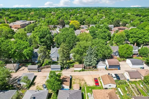 5529 Queen Avenue S Minneapolis MN 55410