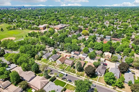 5529 Queen Avenue S Minneapolis MN 55410