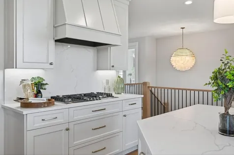 3921 White Oak Lane Chanhassen MN 55331