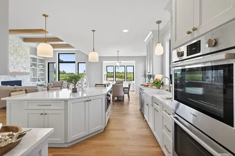 3921 White Oak Lane Chanhassen MN 55331