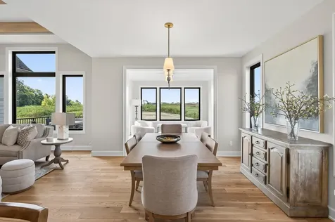 3921 White Oak Lane Chanhassen MN 55331