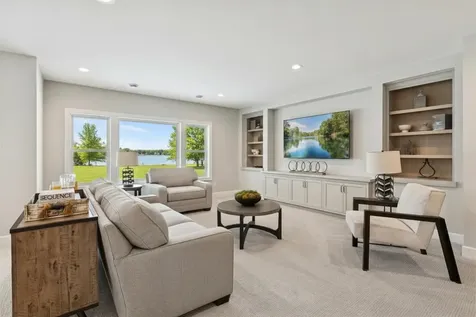 3921 White Oak Lane Chanhassen MN 55331