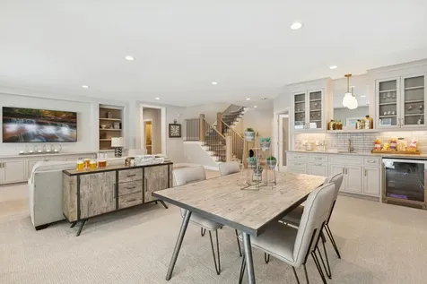3921 White Oak Lane Chanhassen MN 55331
