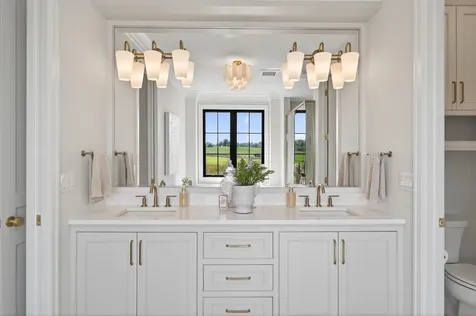 3921 White Oak Lane Chanhassen MN 55331