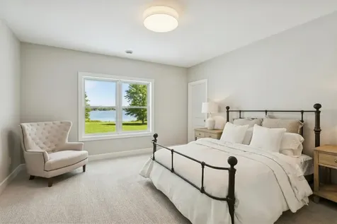 3921 White Oak Lane Chanhassen MN 55331