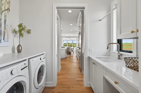 3921 White Oak Lane Chanhassen MN 55331